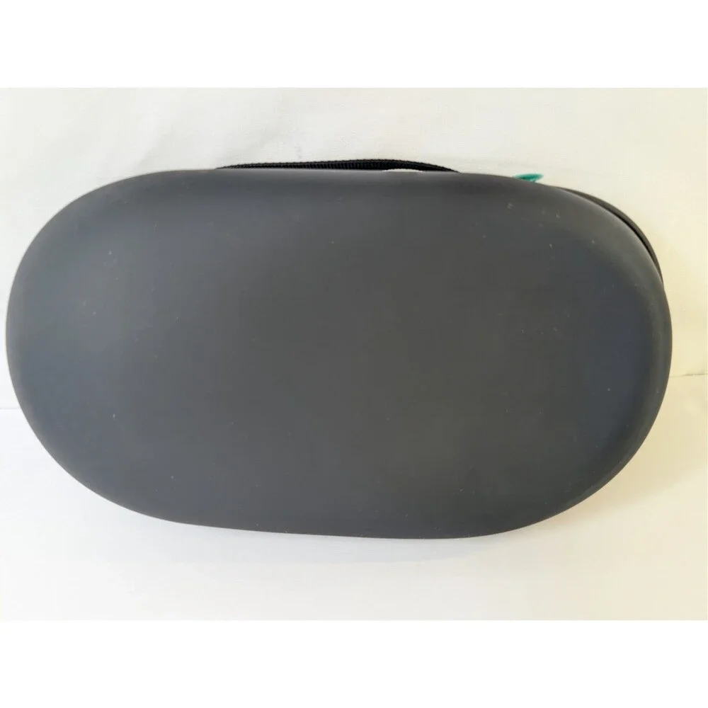 Quip Refresh Bag Toiletry Case Black Silicone Travel Dopp Kit Makeup Storage